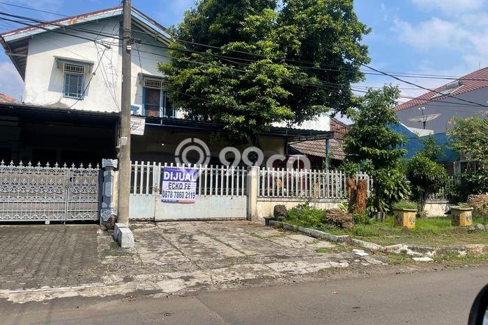 Hunian Elit LB 260m2 Siap Pakai Desain Elegan di Jaka Permai, Bekasi Hunian Elit LB 260m2 Siap Pakai Desain Elegan di Jaka Permai, Bekasi