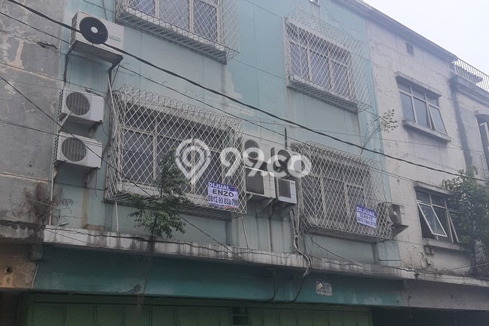 FOR SALE! Ruko di Jati Uwung Tangerang, LT 104m2, LB 454m2 FOR SALE! Ruko di Jati Uwung Tangerang, LT 104m2, LB 454m2