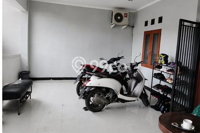 Rumah Modern Minimalis 0 KT Bisa Langsung Pindah di BSD Rumah Modern Minimalis 0 KT Bisa Langsung Pindah di BSD