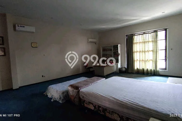 For Sale Rumah Mewah Exclusive di Mulyorejo, Surabaya For Sale Rumah Mewah Exclusive di Mulyorejo, Surabaya