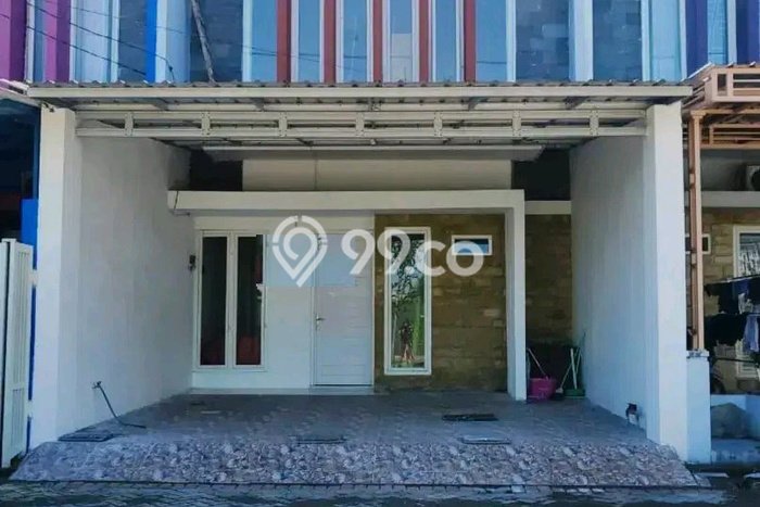 Dijual Rumah 3 Kamar Lokasi Strategis Nyaman dan Strategis di Rungkut Dijual Rumah 3 Kamar Lokasi Strategis Nyaman dan Strategis di Rungkut