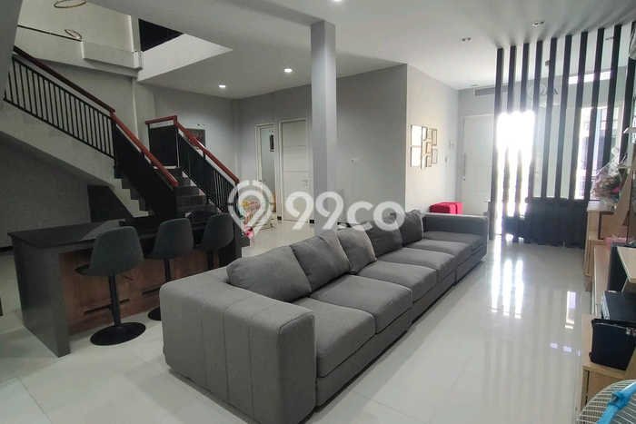Hunian Eksklusif Dijual LT 198m2 di Sukolilo, Surabaya Hunian Eksklusif Dijual LT 198m2 di Sukolilo, Surabaya