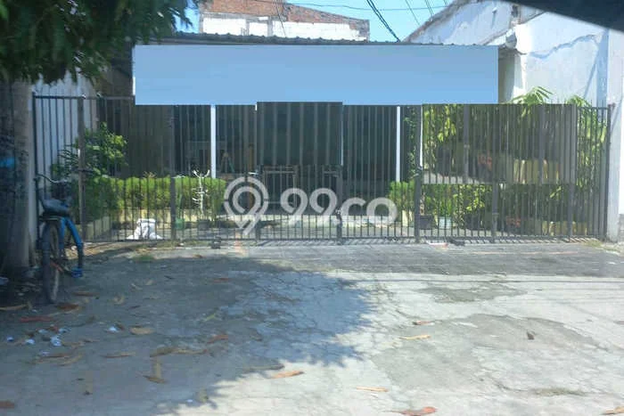Rumah Mewah Dijual LT 287m2 di Mulyorejo, Surabaya Rumah Mewah Dijual LT 287m2 di Mulyorejo, Surabaya