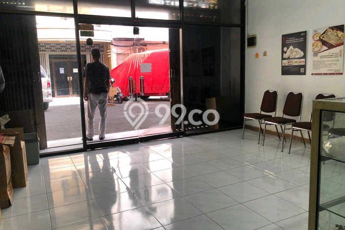 Area Ramai! Ruko Dijual di Sukolilo untuk Bisnis Luas Bangunan 192m2 Area Ramai! Ruko Dijual di Sukolilo untuk Bisnis Luas Bangunan 192m2