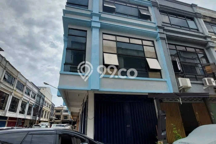 Unit Ruko Dijual di Rungkut Surabaya Luas Tanah 119m2, Luas Bangunan 317m2 Unit Ruko Dijual di Rungkut Surabaya Luas Tanah 119m2, Luas Bangunan 317m2