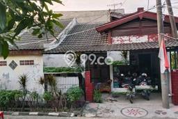 Jual Rumah Bagus Siap Huni LB 135m2 di Rungkut, Surabaya Jual Rumah Bagus Siap Huni LB 135m2 di Rungkut, Surabaya