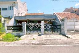 Dijual Rumah 4 Kamar Lokasi Strategis Bagus dan Strategis di Rungkut Dijual Rumah 4 Kamar Lokasi Strategis Bagus dan Strategis di Rungkut