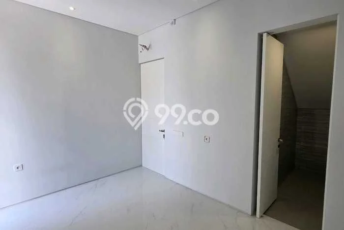 Hunian Cantik Modern Lb 160m2 di Rungkut, Surabaya Hunian Cantik Modern Lb 160m2 di Rungkut, Surabaya