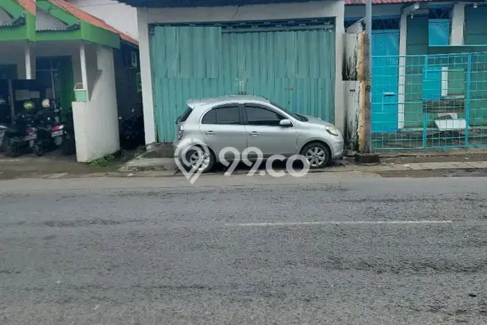 Ruko Dijual di Rungkut LT 236m2, LB 335m2 untuk Investasi Ruko Dijual di Rungkut LT 236m2, LB 335m2 untuk Investasi