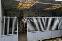 Dijual Rumah Mewah Elegan Dengan View Eksklusif di Pondok Tjandra, Sidoarjo Dijual Rumah Mewah Elegan Dengan View Eksklusif di Pondok Tjandra, Sidoarjo