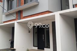For Sale Rumah 3 Kamar Lokasi Strategis Bagus dan Strategis di Pondok Aren For Sale Rumah 3 Kamar Lokasi Strategis Bagus dan Strategis di Pondok Aren