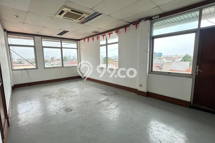 Kantor untuk Disewa di Pusat Jakarta Selatan Luas Bangunan 120m2 Kantor untuk Disewa di Pusat Jakarta Selatan Luas Bangunan 120m2
