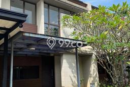 Hunian Nyaman Asri 3 KT Siap Pakai di BSD Vanya Park Tangerang Hunian Nyaman Asri 3 KT Siap Pakai di BSD Vanya Park Tangerang