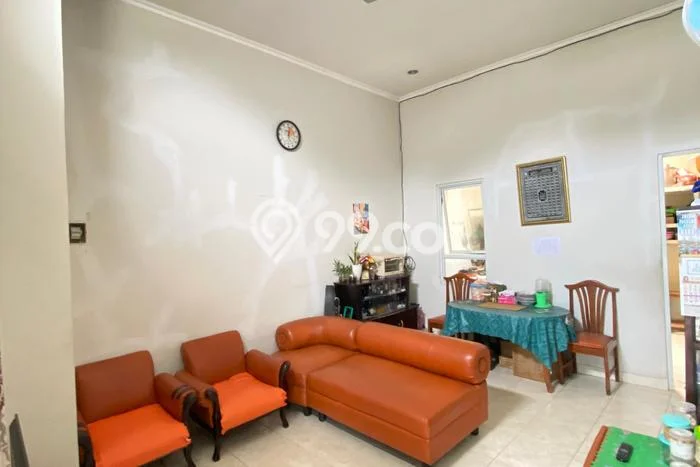 Hunian Cantik Minimalis Lb 45m2 di Curug, Tangerang Hunian Cantik Minimalis Lb 45m2 di Curug, Tangerang