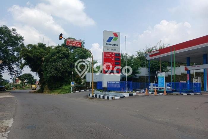 Unit Komersial Dijual di Ciater Subang Luas Bangunan 300m2 Unit Komersial Dijual di Ciater Subang Luas Bangunan 300m2