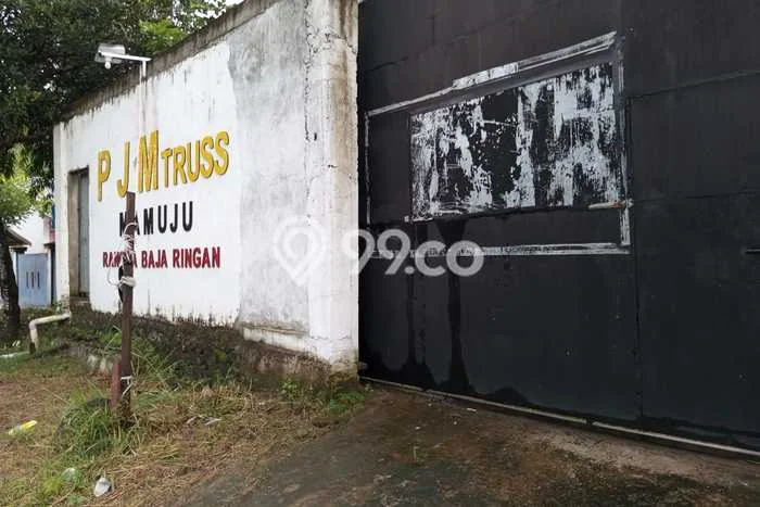 Pabrik Dijual di Prime Area Mamuju Luas 600m2 Pabrik Dijual di Prime Area Mamuju Luas 600m2