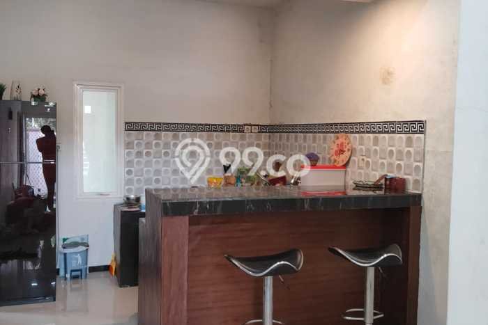 Dijual Kost di Kawasan Tulangan, Sidoarjo, Spesifikasi 2 KT, 2 KM, 60m2 Dijual Kost di Kawasan Tulangan, Sidoarjo, Spesifikasi 2 KT, 2 KM, 60m2