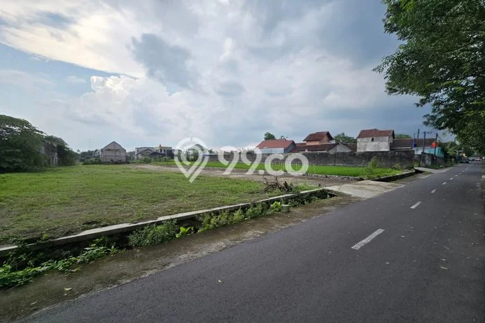 Dijual Tanah Lokasi Condong Catur, Sleman Seluas 110m2 Dijual Tanah Lokasi Condong Catur, Sleman Seluas 110m2