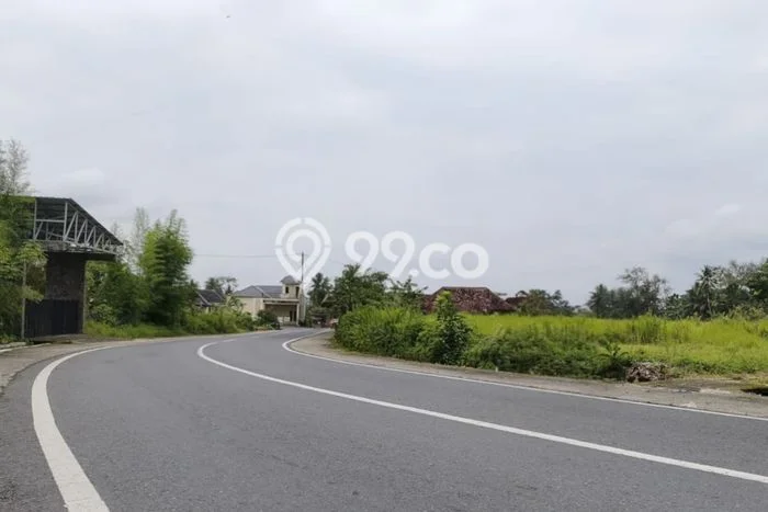 Tanah Dijual di Sleman Seluas 178m2 Strategis Tanah Dijual di Sleman Seluas 178m2 Strategis
