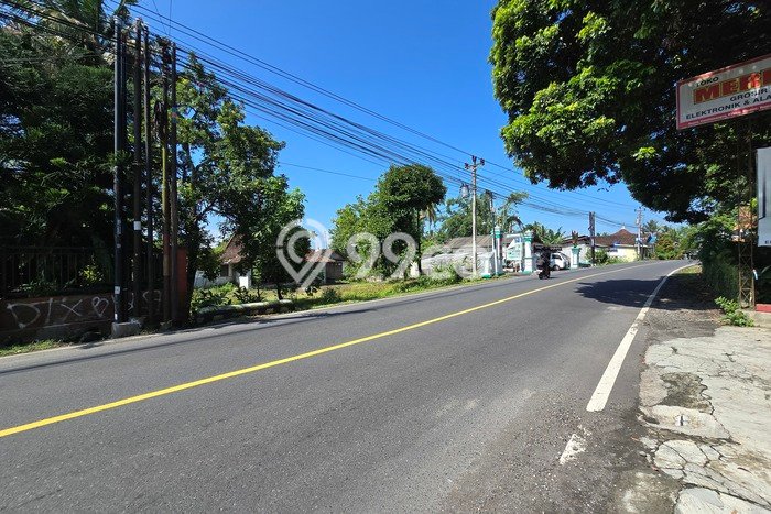 Jarang Ada! Tanah di Sleman Punya Luas 258m2 SHM Jarang Ada! Tanah di Sleman Punya Luas 258m2 SHM