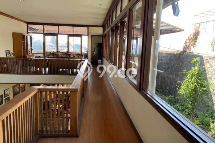 For Sale! Luxury House LT 748m2 Desain Modern di Dago For Sale! Luxury House LT 748m2 Desain Modern di Dago