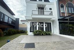 Dijual Rumah Mewah Megah Dengan View Eksklusif di BSD City, Tangerang Dijual Rumah Mewah Megah Dengan View Eksklusif di BSD City, Tangerang