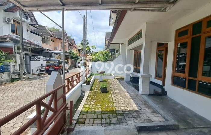 Rumah Modern Cantik 4 Kamar Siap Huni di Kasihan Rumah Modern Cantik 4 Kamar Siap Huni di Kasihan