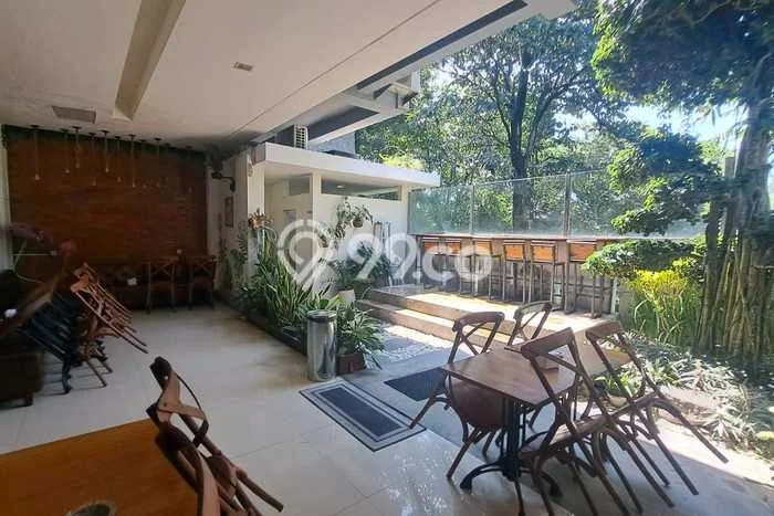 Ruko untuk disewa di Depok punya LT 300m2 & LB 475m2 harga sewa kompetitif Ruko untuk disewa di Depok punya LT 300m2 & LB 475m2 harga sewa kompetitif