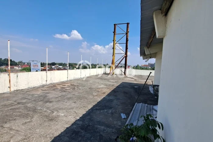 Unit Komersial Disewakan di Maguwoharjo di Area Ramai & Strategis Unit Komersial Disewakan di Maguwoharjo di Area Ramai & Strategis