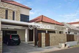 Dijual Rumah Luas Megah Dengan View Cantik di Rawamangun, Jakarta Timur Dijual Rumah Luas Megah Dengan View Cantik di Rawamangun, Jakarta Timur