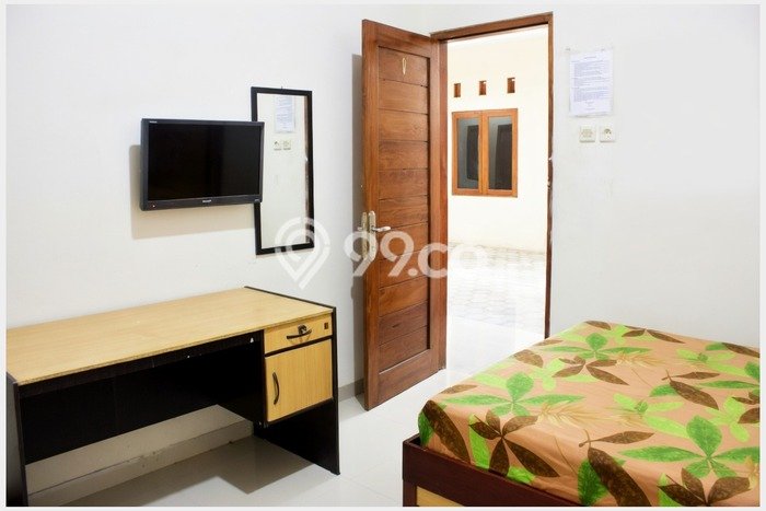 Kost Dijual di Caturtunggal dengan 28 KT dan Luas 700m2 Kost Dijual di Caturtunggal dengan 28 KT dan Luas 700m2