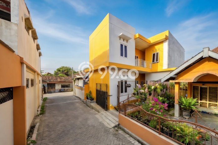 Cocok Untuk Investasi! For Sale Kost di Caturtunggal 16 Kamar Cocok Untuk Investasi! For Sale Kost di Caturtunggal 16 Kamar