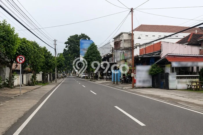 Dijual Tanah Lokasi Caturtunggal, Sleman Seluas 1200m2 Dijual Tanah Lokasi Caturtunggal, Sleman Seluas 1200m2