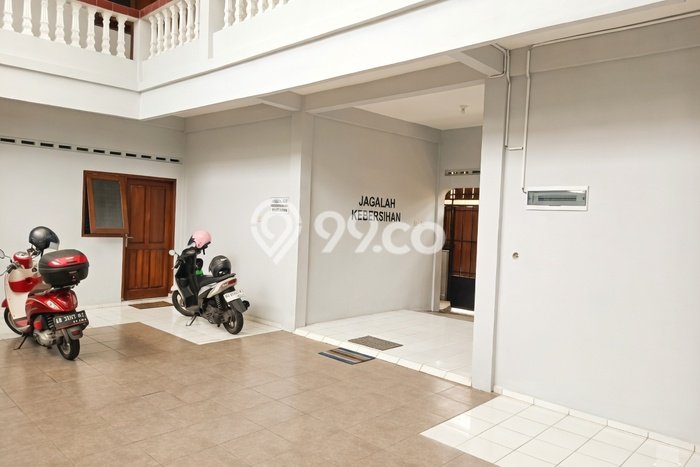 Kost Dijual di Caturtunggal dengan 16 KT dan Luas 250m2 Kost Dijual di Caturtunggal dengan 16 KT dan Luas 250m2