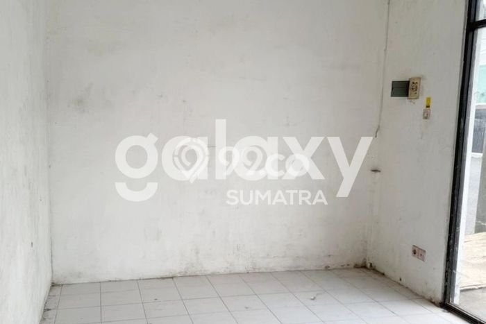 Gudang disewakan di Sedati Sidoarjo dengan luas bangunan 462m2 Gudang disewakan di Sedati Sidoarjo dengan luas bangunan 462m2
