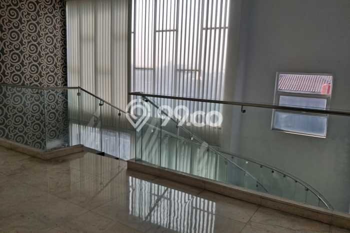 Jual Rumah Mewah Elegan Dengan View Eksklusif di Citra Garden, Jakarta Barat Jual Rumah Mewah Elegan Dengan View Eksklusif di Citra Garden, Jakarta Barat