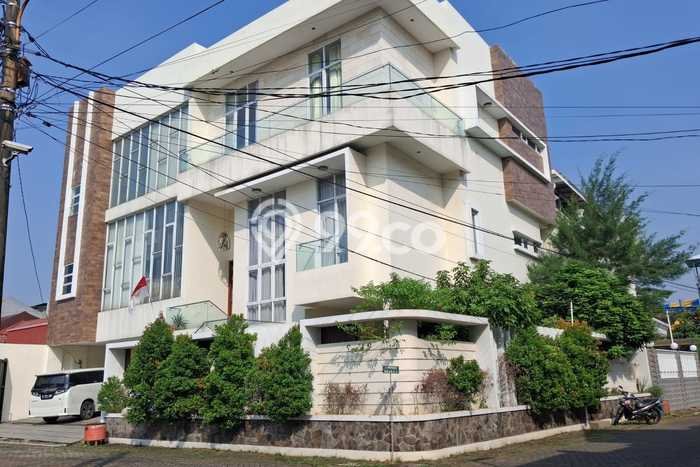 Jual Rumah Mewah Elegan Dengan View Eksklusif di Citra Garden, Jakarta Barat Jual Rumah Mewah Elegan Dengan View Eksklusif di Citra Garden, Jakarta Barat