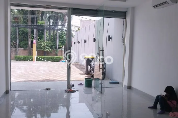 Area Strategis! Disewakan Ruko Lokasi Jagakarsa, Jakarta Selatan Cocok untuk Bisnis Area Strategis! Disewakan Ruko Lokasi Jagakarsa, Jakarta Selatan Cocok untuk Bisnis