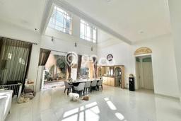 For Sale! Luxury House LT 441m2 Desain Elegan di Pantai Indah Kapuk For Sale! Luxury House LT 441m2 Desain Elegan di Pantai Indah Kapuk