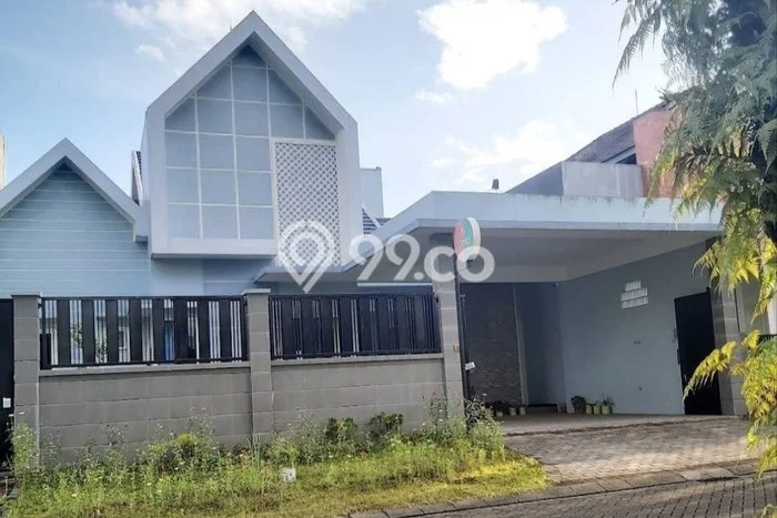 Jarang Ada! Rumah Kontrakan 2 Kamar Nyaman Siap Huni Araya Jarang Ada! Rumah Kontrakan 2 Kamar Nyaman Siap Huni Araya