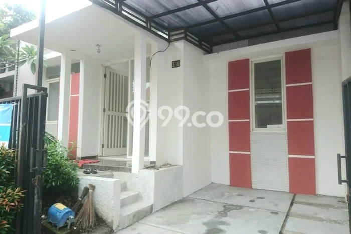 For Sale Rumah 3 Kamar Lokasi Ideal Bagus dan Strategis di Blimbing For Sale Rumah 3 Kamar Lokasi Ideal Bagus dan Strategis di Blimbing
