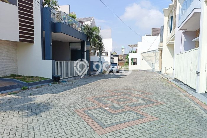 Rumah Minimalis 4 Kamar LT 137m2 di Soekarno Hatta Rumah Minimalis 4 Kamar LT 137m2 di Soekarno Hatta