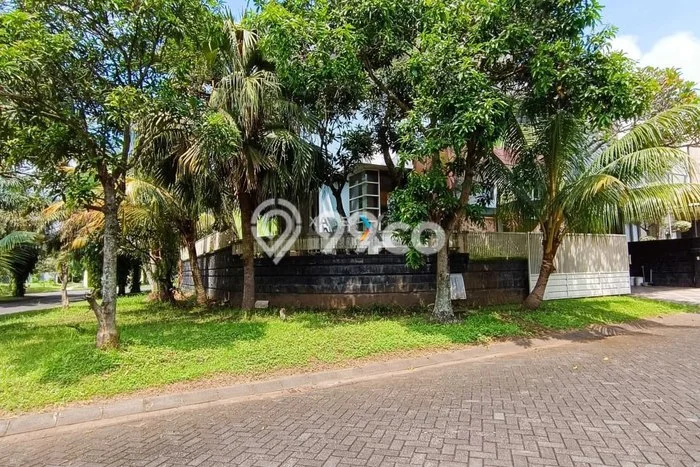 Rumah Luxury Modern Siap Huni di Araya Malang Rumah Luxury Modern Siap Huni di Araya Malang