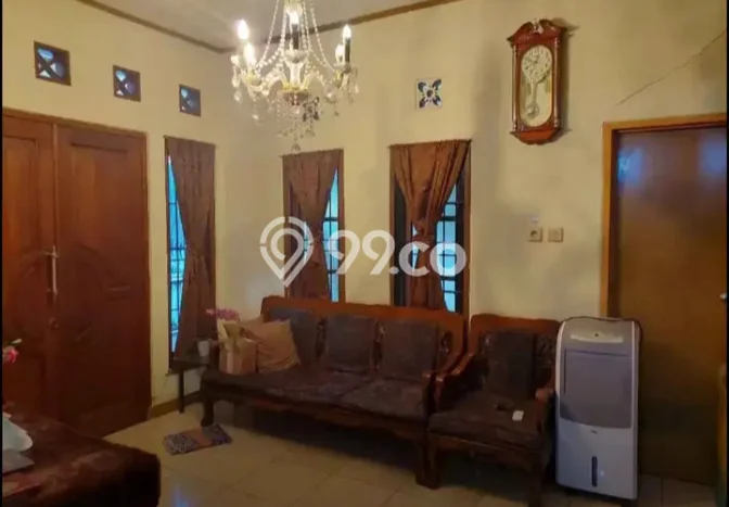 Disewakan Segera Rumah Kondisi Baik di Area Ciledug, Tangerang Disewakan Segera Rumah Kondisi Baik di Area Ciledug, Tangerang
