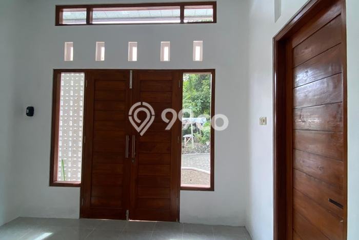 Rumah Sederhana Dijual Lokasi Prambanan 2 Kamar dengan LT 96m2 Rumah Sederhana Dijual Lokasi Prambanan 2 Kamar dengan LT 96m2