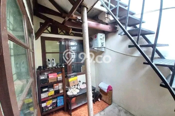 For Sale Rumah 4 Kamar Lokasi Strategis Nyaman dan Strategis di Pancoran Mas For Sale Rumah 4 Kamar Lokasi Strategis Nyaman dan Strategis di Pancoran Mas