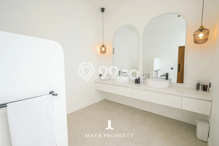 HARGA TERBAIK! Vila di , Ukuran 500m2m², Lokasi Elite dengan privasi terjamin HARGA TERBAIK! Vila di , Ukuran 500m2m², Lokasi Elite dengan privasi terjamin