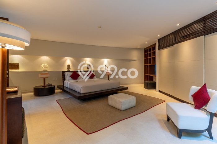 Tersedia Vila Kawasan , Area 632m2m², Lokasi Strategis Tersedia Vila Kawasan , Area 632m2m², Lokasi Strategis