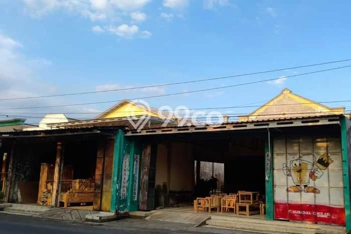 Lokasi Strategis! Dijual Komersial Bisnis di Bangil, Pasuruan Kondisi Bagus Lokasi Strategis! Dijual Komersial Bisnis di Bangil, Pasuruan Kondisi Bagus