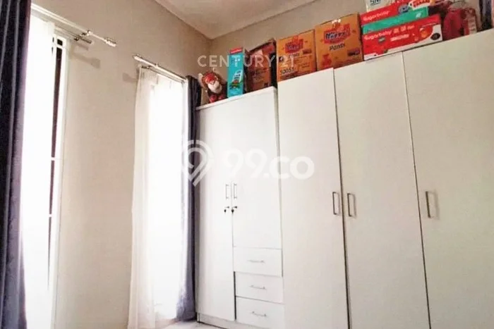 For Sale Hunian Rumah Nyaman 3 Kamar di BSD Graha Raya, Tangerang For Sale Hunian Rumah Nyaman 3 Kamar di BSD Graha Raya, Tangerang